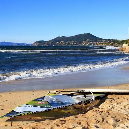 Port La Gavine Vue Mer Hyeres Exterior photo